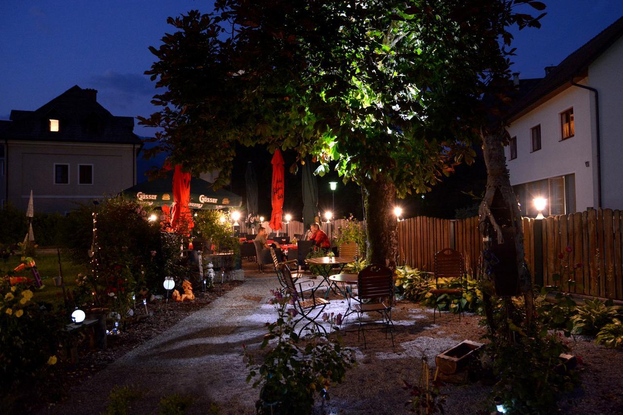 Landgasthof Buchner Admont Bagian luar foto
